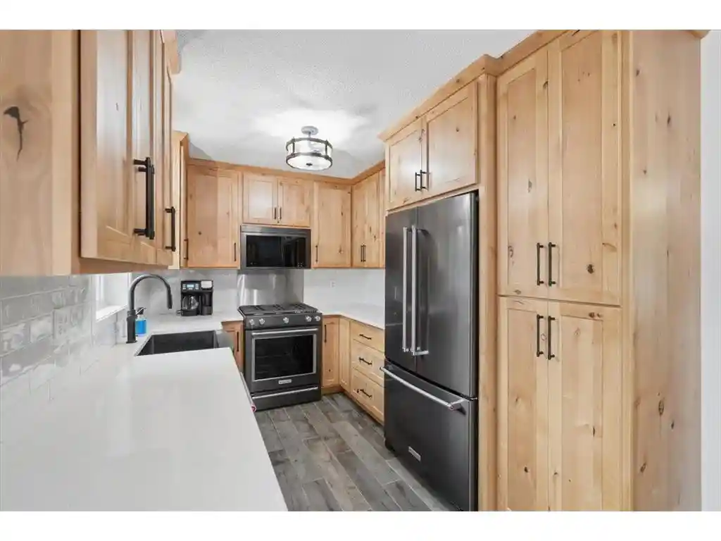 Photo 3 of Single family home for sale at 205 W Elm Street Street, Roberts, WI 54023 | MLS# 7126979 | Listing updated on 2026-09-20