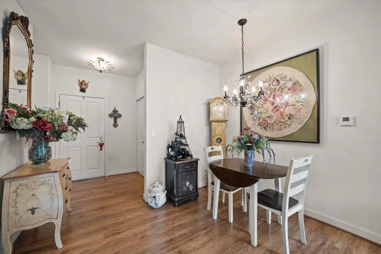 Photo 4 of Condo for sale at 4120 S Lake Dr Dr #265, Saint Francis, WI 53235 | MLS# 1977954 | Listing updated on 2026-09-16