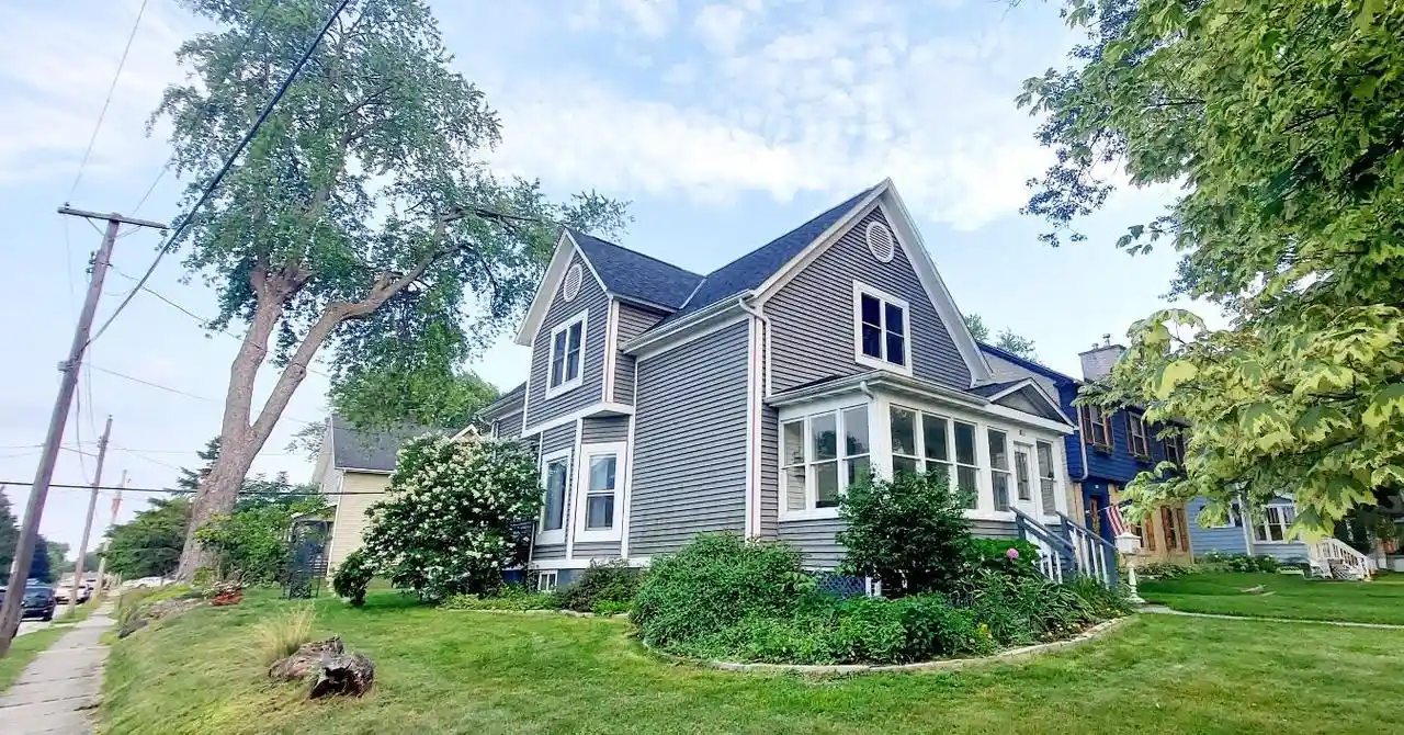 1st image of 202 Grand Avenue Avenue, Hartford, WI 53027 | MLS# 1977956