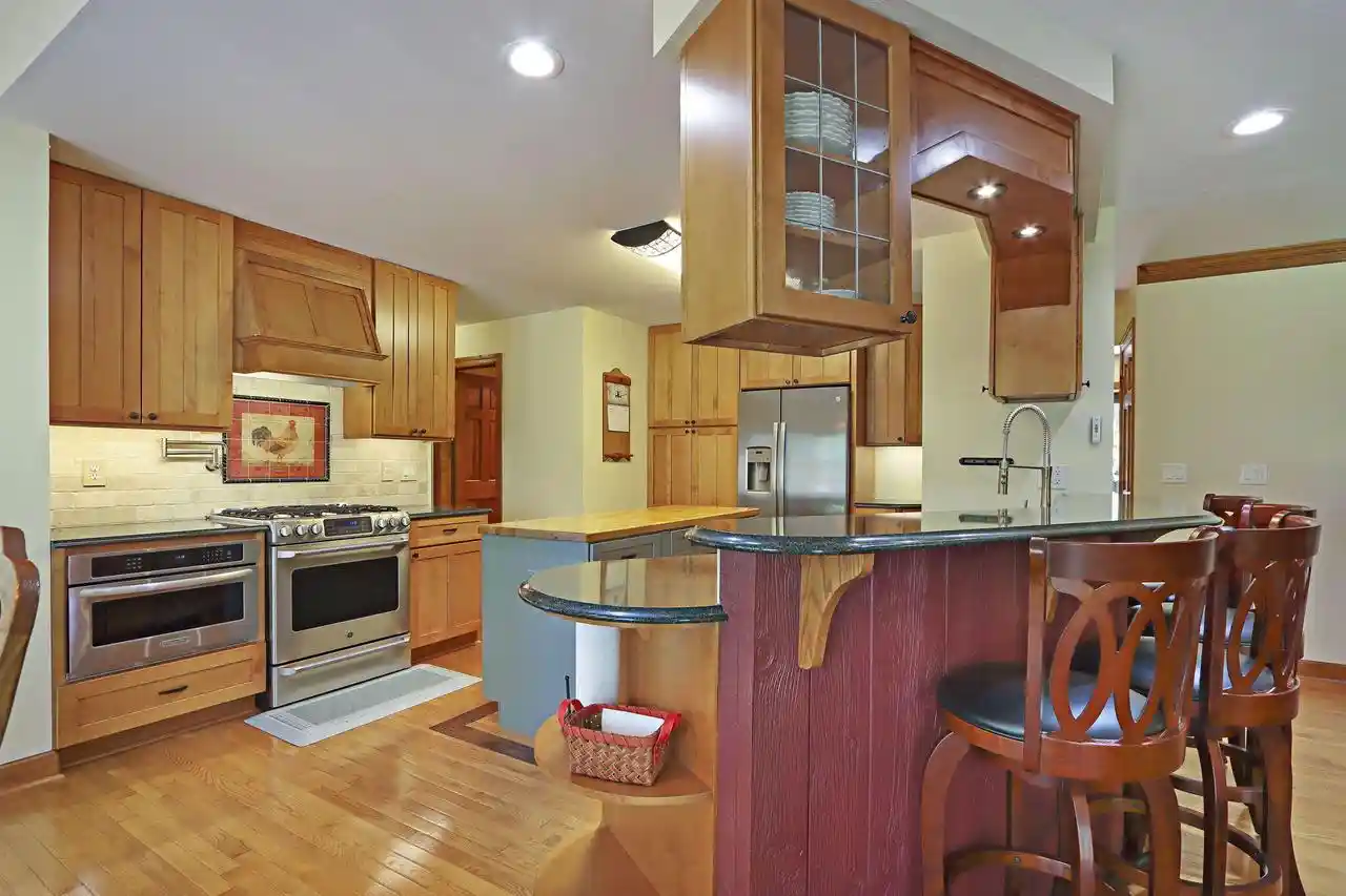 Photo 3 of Sale Pending at 6418 12Th Street Street, Kenosha, WI 53144 | MLS# 1977958 | Listing updated on 2026-09-18