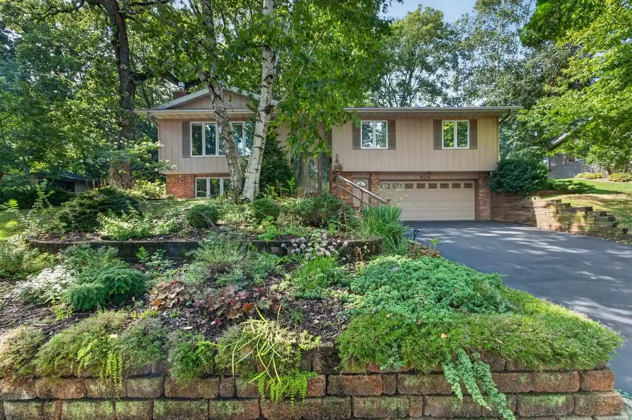 Photo 1 of Single family home for sale at 514 Valley Road Road, Madison, WI 53714 | MLS# 2031388 | Listing updated on 2026-08-31