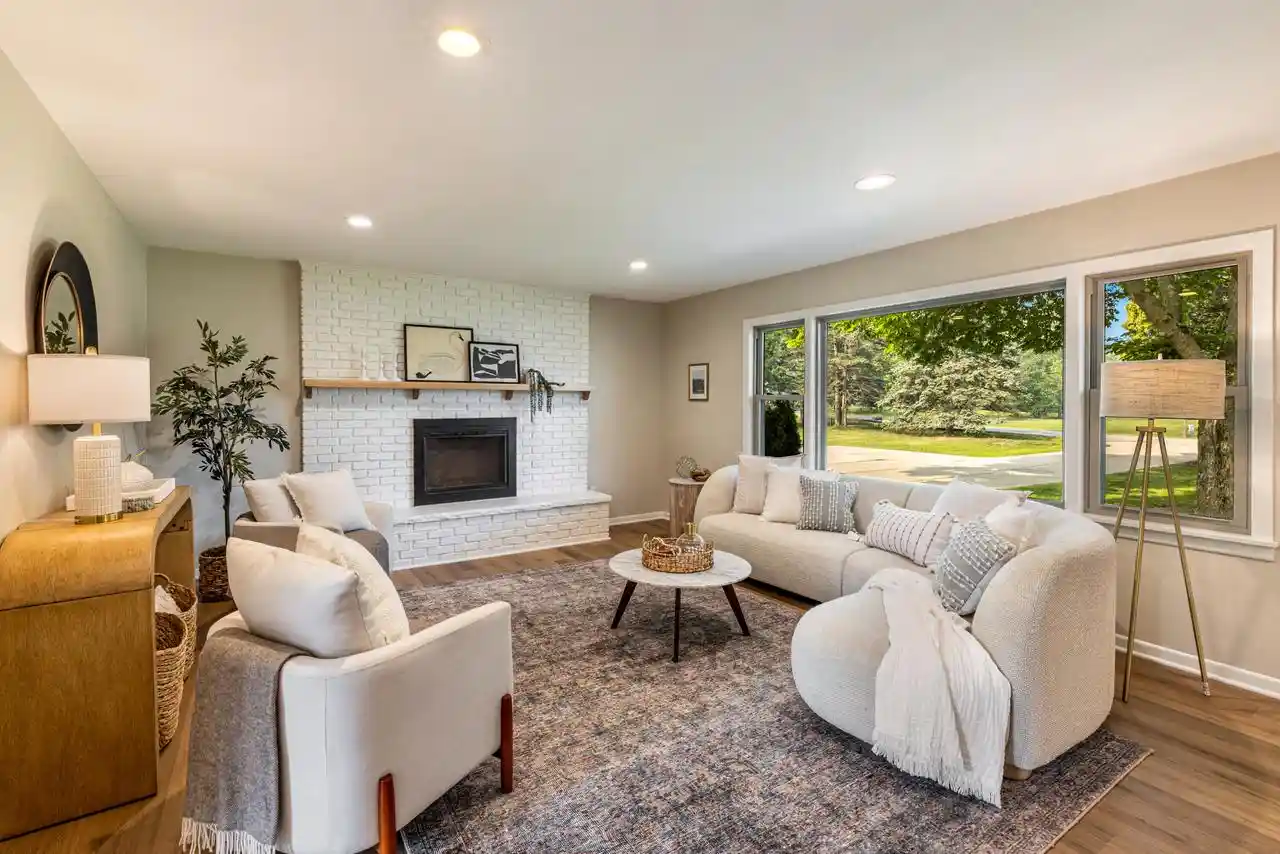1st image of 11630 N Riverland Road Road, Mequon, WI 53092 | MLS# 1977965