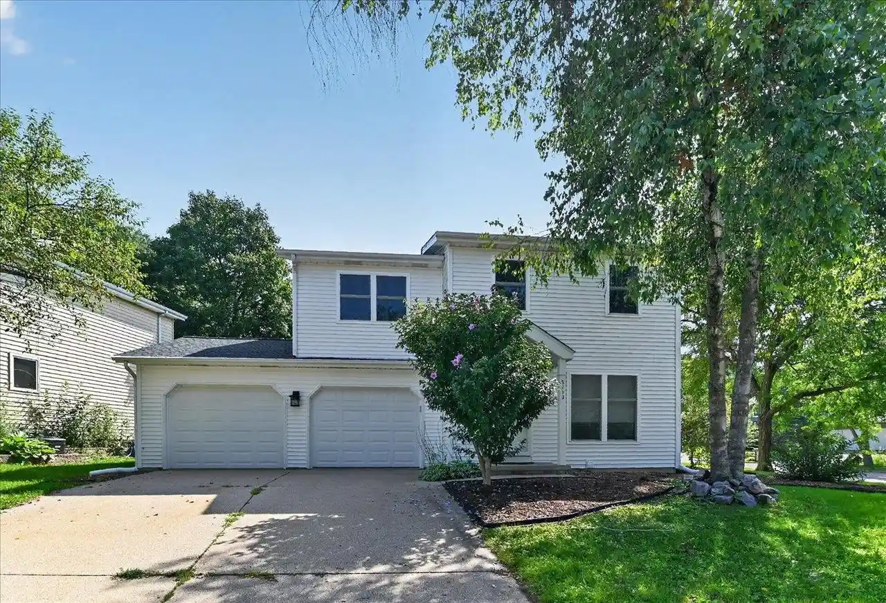 1st image of 5713 Highland Way Way, Middleton, WI 53562 | MLS# 2031392