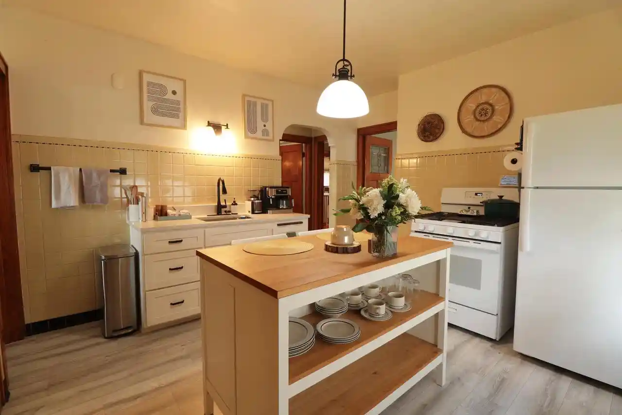 Photo 3 of Single family home for sale at 3255 S 12th Street Street, Milwaukee, WI 53215 | MLS# 1977964 | Listing updated on 2026-09-02