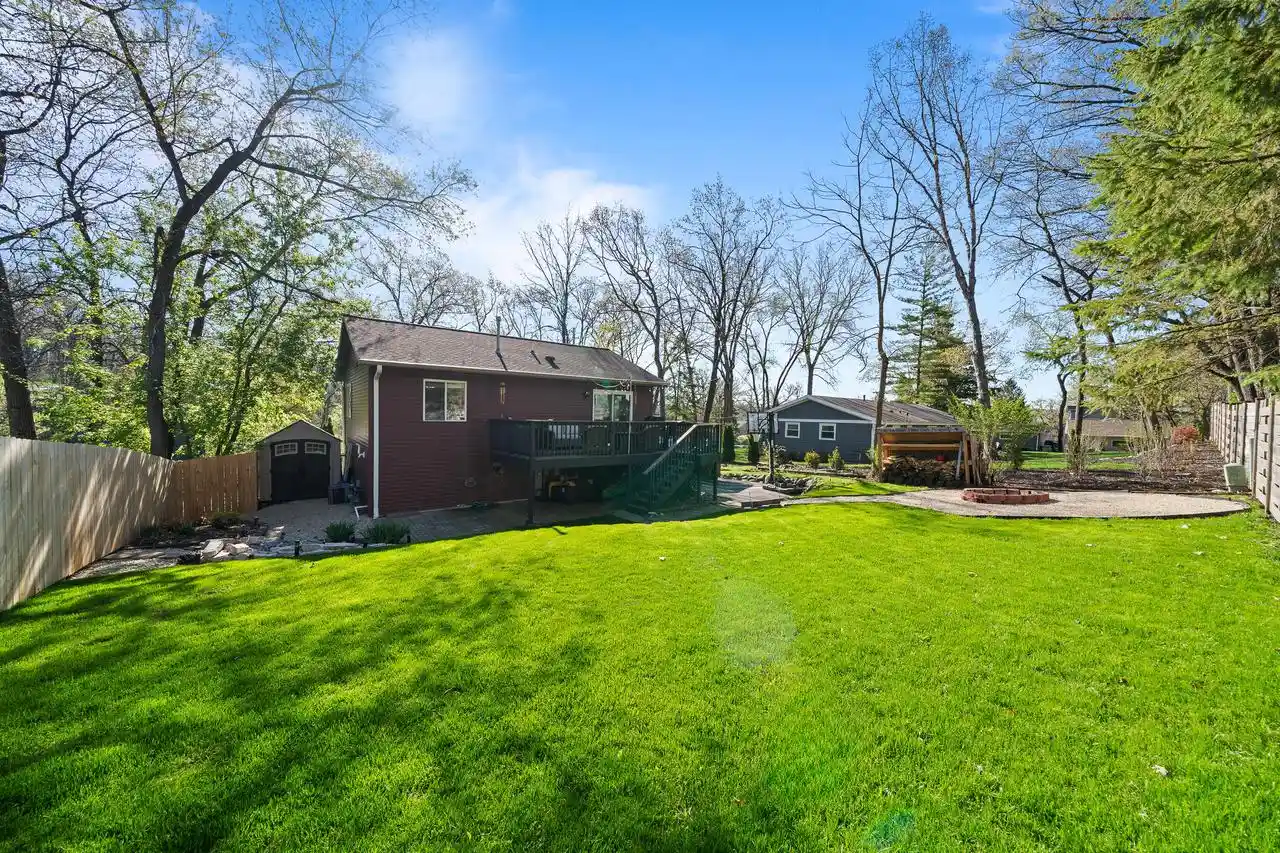 Photo 2 of Single family home for sale at N3311 Queen Road Road, Lake Geneva, WI 53147 | MLS# 1977967 | Listing updated on 2026-09-02