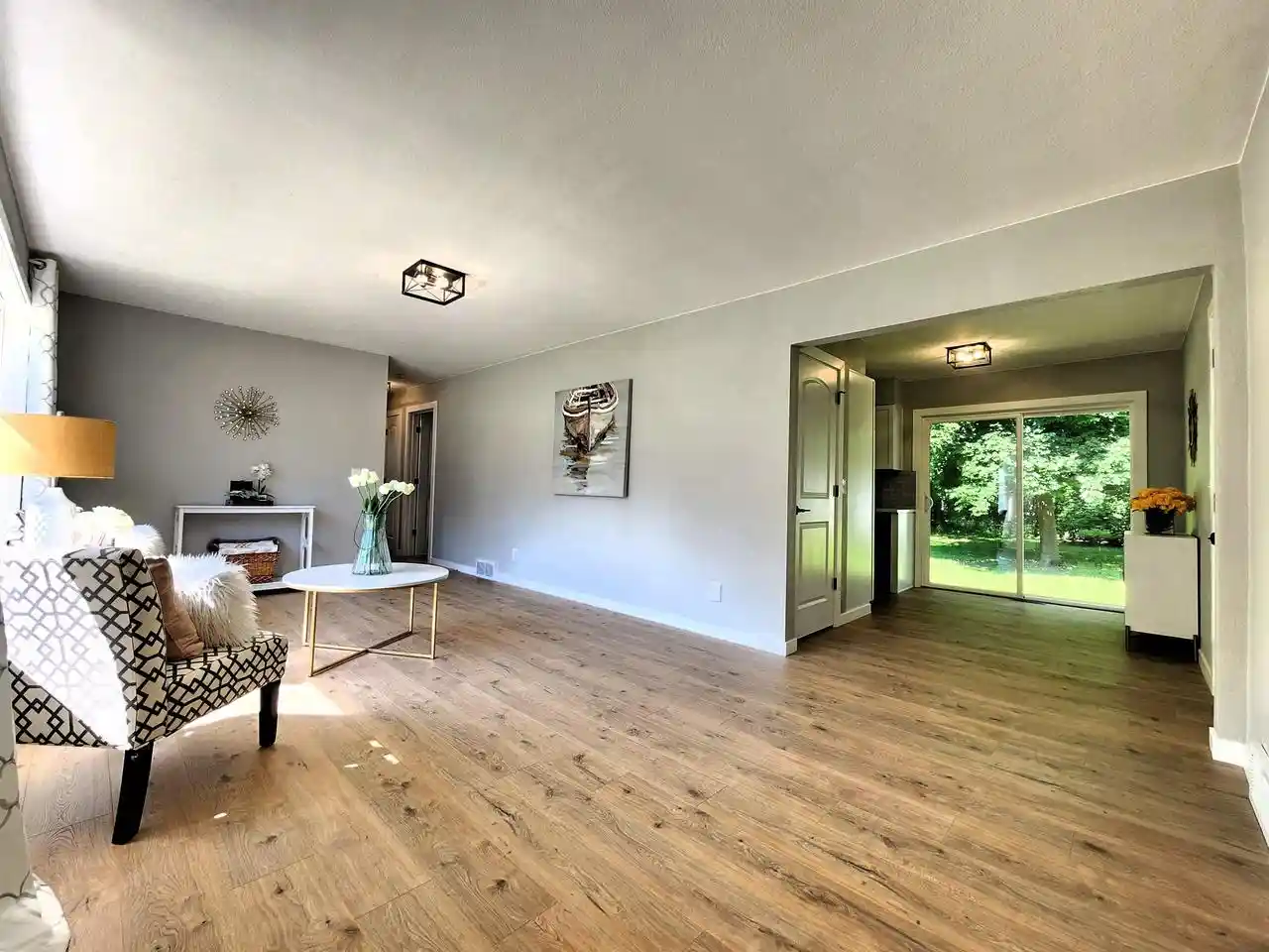 Photo 1 of Single family home for sale at 430 Woodview Dr Dr, Sun Prairie, WI 53590 | MLS# 2031395 | Listing updated on 2026-09-18