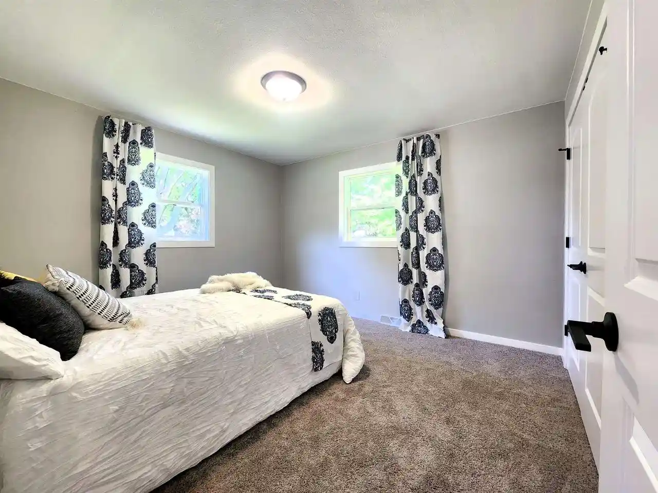 Photo 2 of Single family home for sale at 430 Woodview Dr Dr, Sun Prairie, WI 53590 | MLS# 2031395 | Listing updated on 2026-09-18