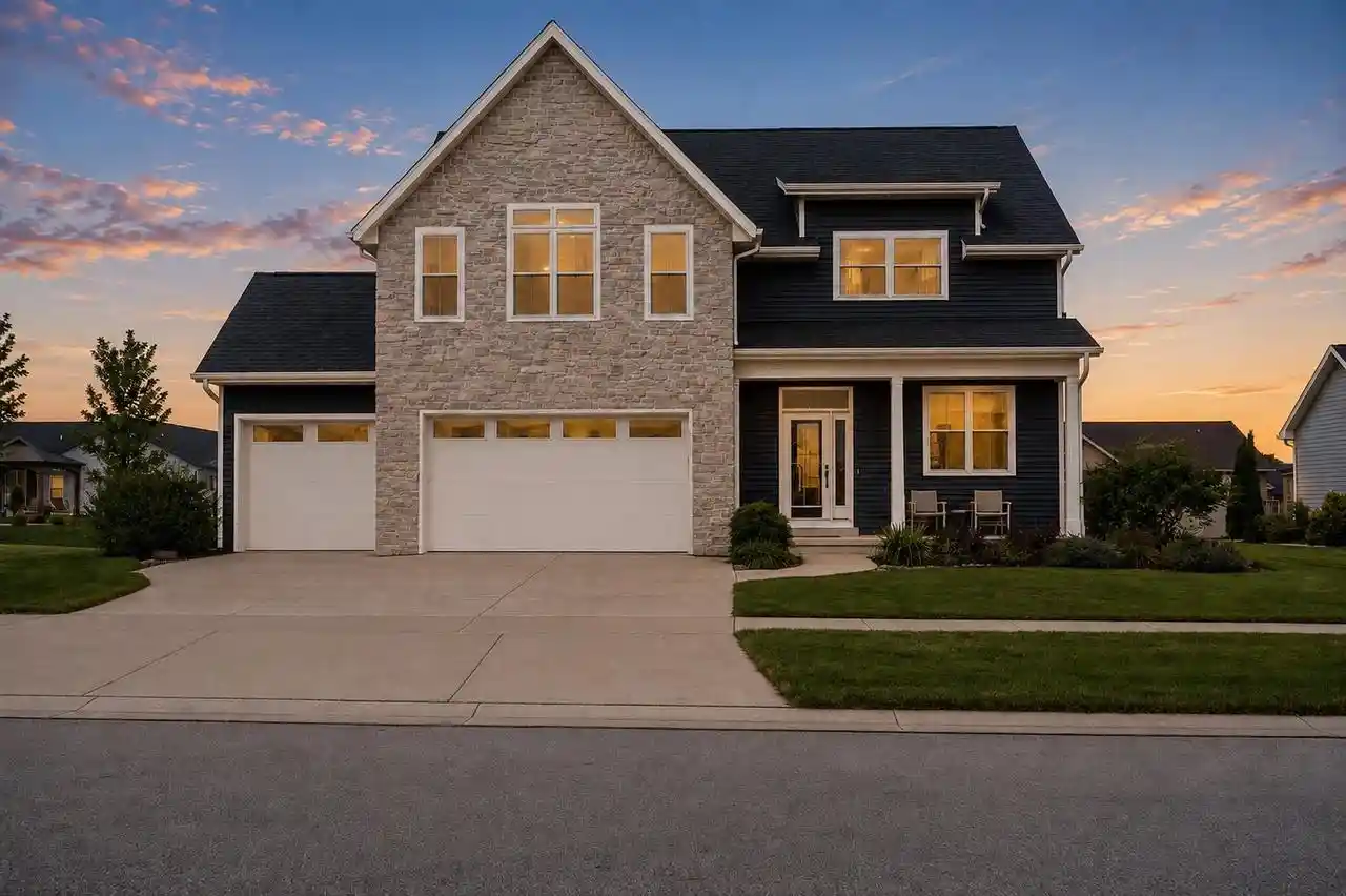 Photo 1 of Single family home for sale at N9335 Varsity Lane Lane, Appleton, WI 54915 | MLS# 50331684 | Listing updated on 2026-09-17