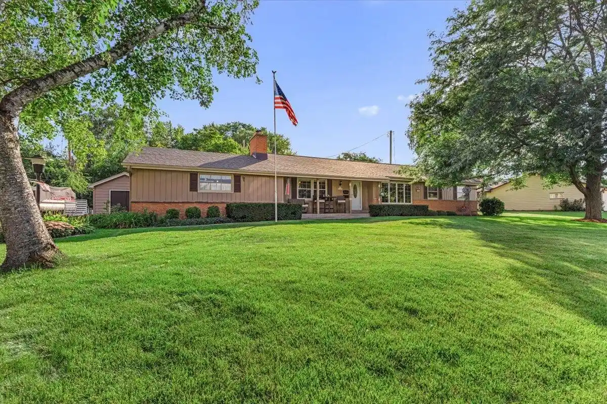 Photo 1 of Single family home for sale at N83w14201 Menomonee Avenue Avenue, Menomonee Falls, WI 53051 | MLS# 1977976 | Listing updated on 2026-09-09