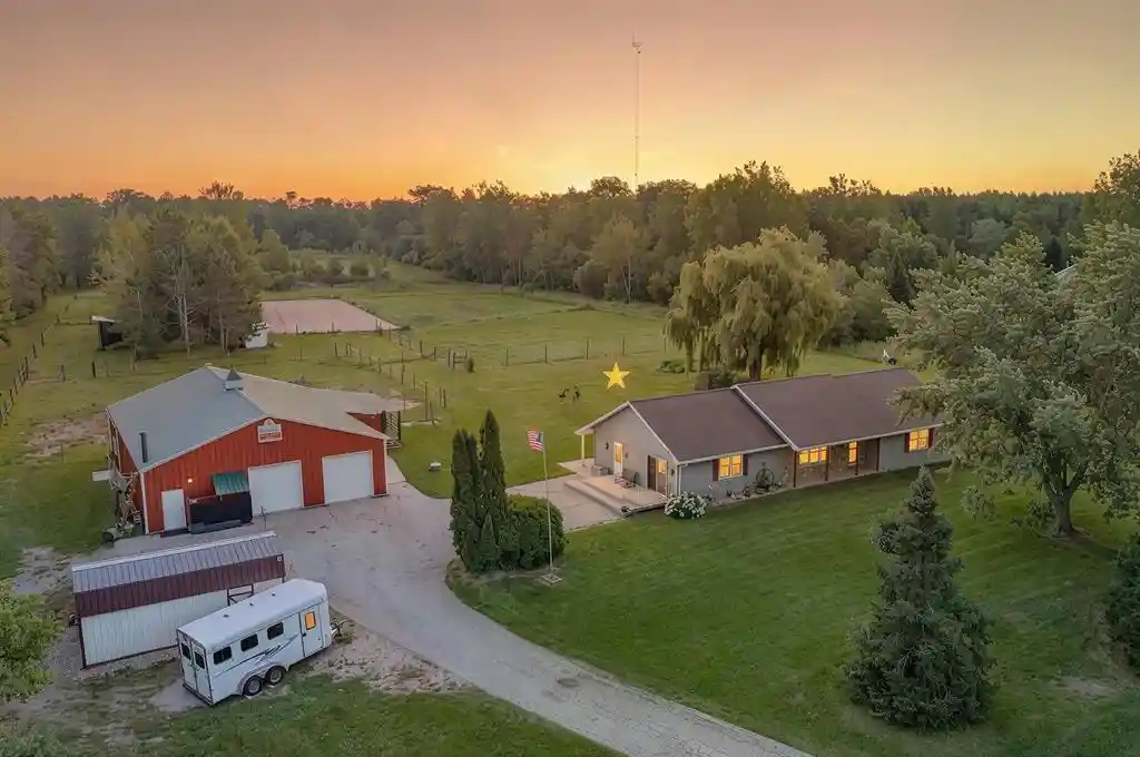 Photo 1 of Single family home for sale at N4288 Green Valley Road Road, Krakow, WI 54137 | MLS# 50331709 | Listing updated on 2026-08-27