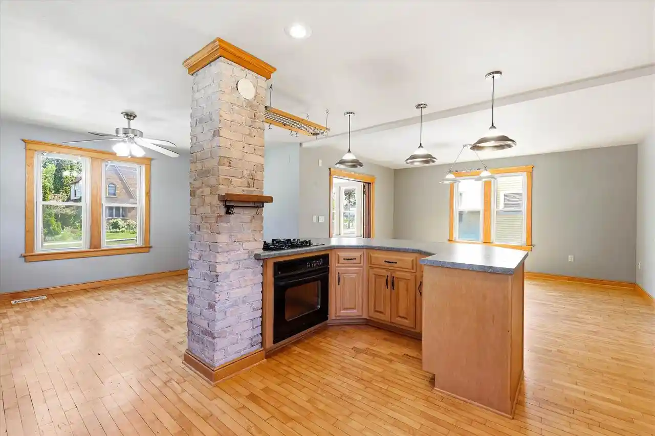 Photo 3 of Single family home for sale at 1617 N Morrison Street Street, Appleton, WI 54911 | MLS# 1977977 | Listing updated on 2026-09-22