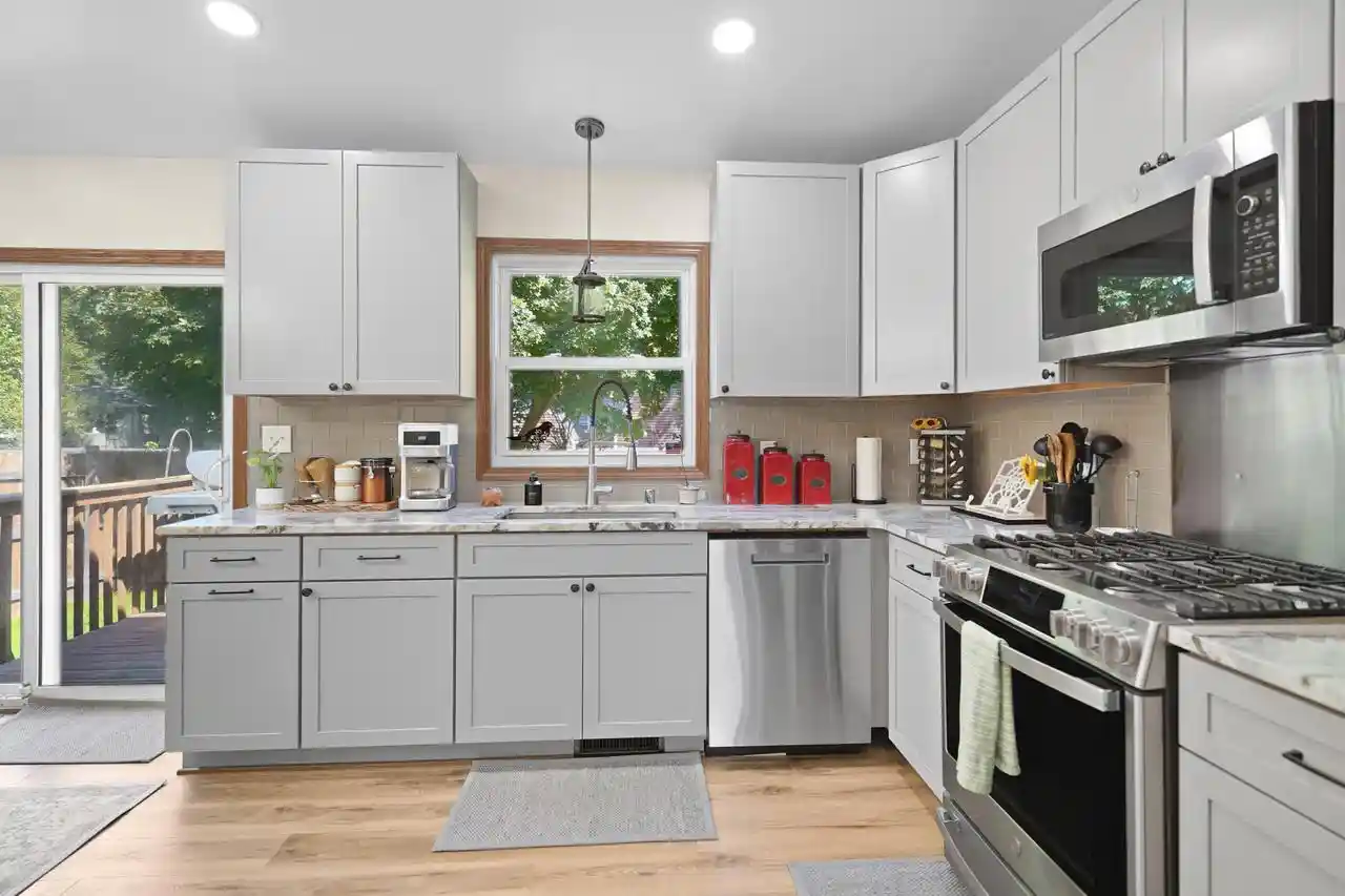 Photo 3 of Single family home for sale at 986 93rd Street Street, Pleasant Prairie, WI 53158 | MLS# 1977978 | Listing updated on 2026-09-17