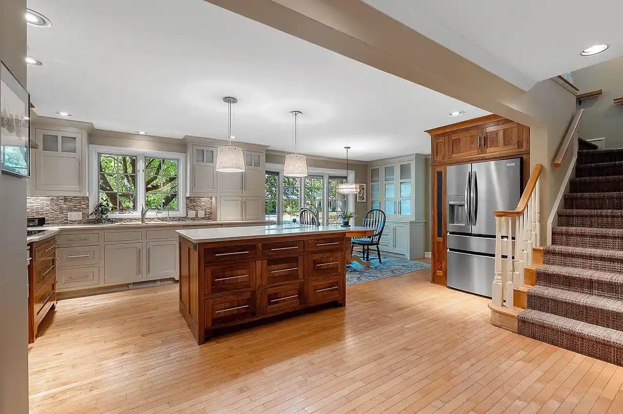 Photo 4 of Single family home for sale at 938 Hickory Avenue Avenue, De Pere, WI 54115 | MLS# 50331733 | Listing updated on 2026-09-26