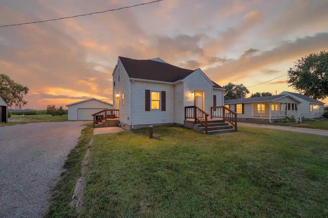 Photo 1 of Single family home for sale at W2937 State Rd 54, Seymour, WI 54165 | MLS# 50331734 | Listing updated on 2026-09-04