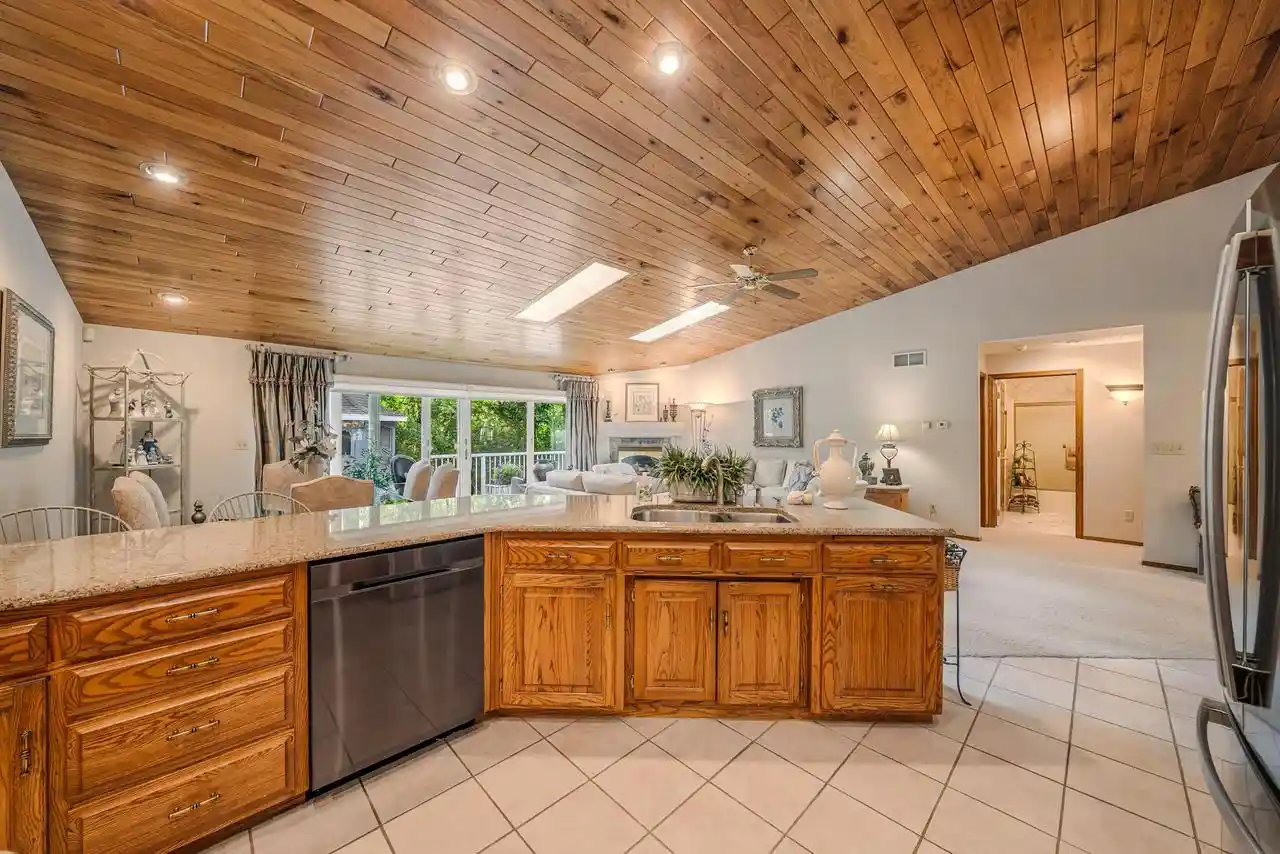 Photo 2 of Single family home for sale at 1794 Garnet Court Court, Menasha, WI 54952 | MLS# 50331725 | Listing updated on 2026-08-28
