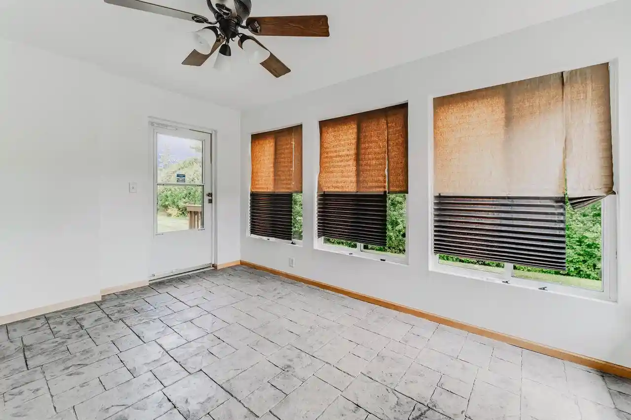Photo 3 of Condo for sale at 465 W Packer Avenue Avenue, Oshkosh, WI 54901 | MLS# 50331737 | Listing updated on 2026-09-22