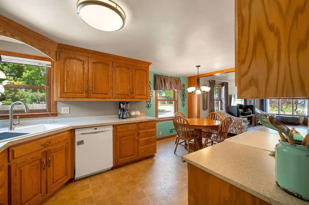 Photo 2 of Sale Pending at 206 Bader Street Street, Green Bay, WI 54302 | MLS# 50331730 | Listing updated on 2026-09-21