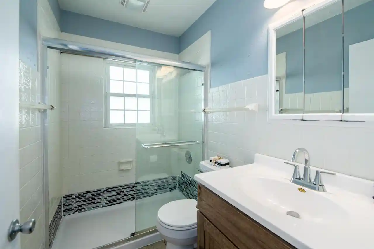 Photo 4 of Single family home for sale at 1642 Sheridan Street Street, Oshkosh, WI 54901 | MLS# 50331750 | Listing updated on 2026-09-01