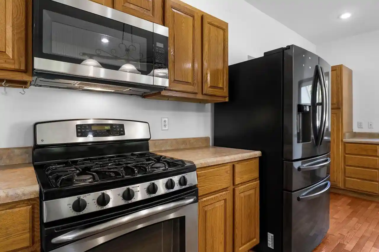 Photo 2 of Single family home for sale at 412 Taft St, Palmyra, WI 53156 | MLS# 2031421 | Listing updated on 2026-10-07
