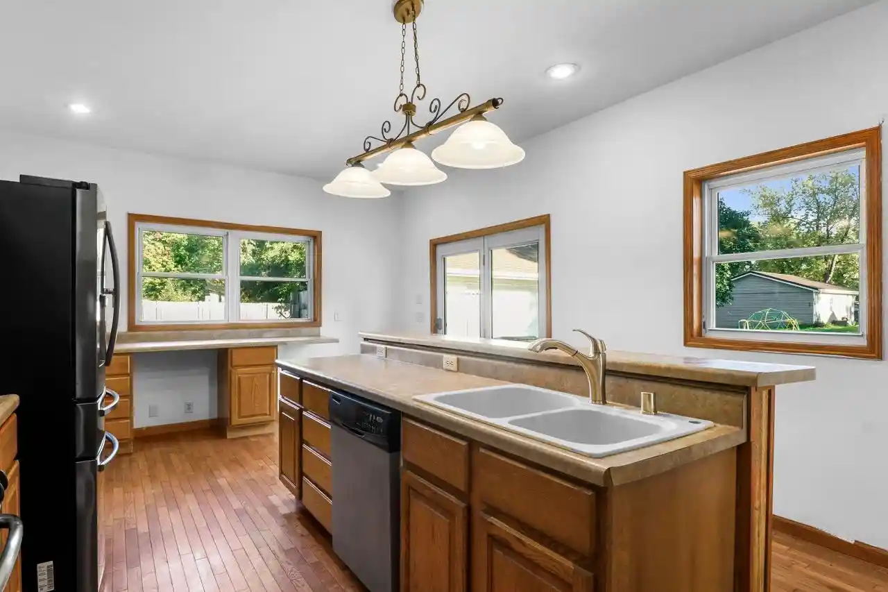 Photo 3 of Single family home for sale at 412 Taft St, Palmyra, WI 53156 | MLS# 2031421 | Listing updated on 2026-10-07