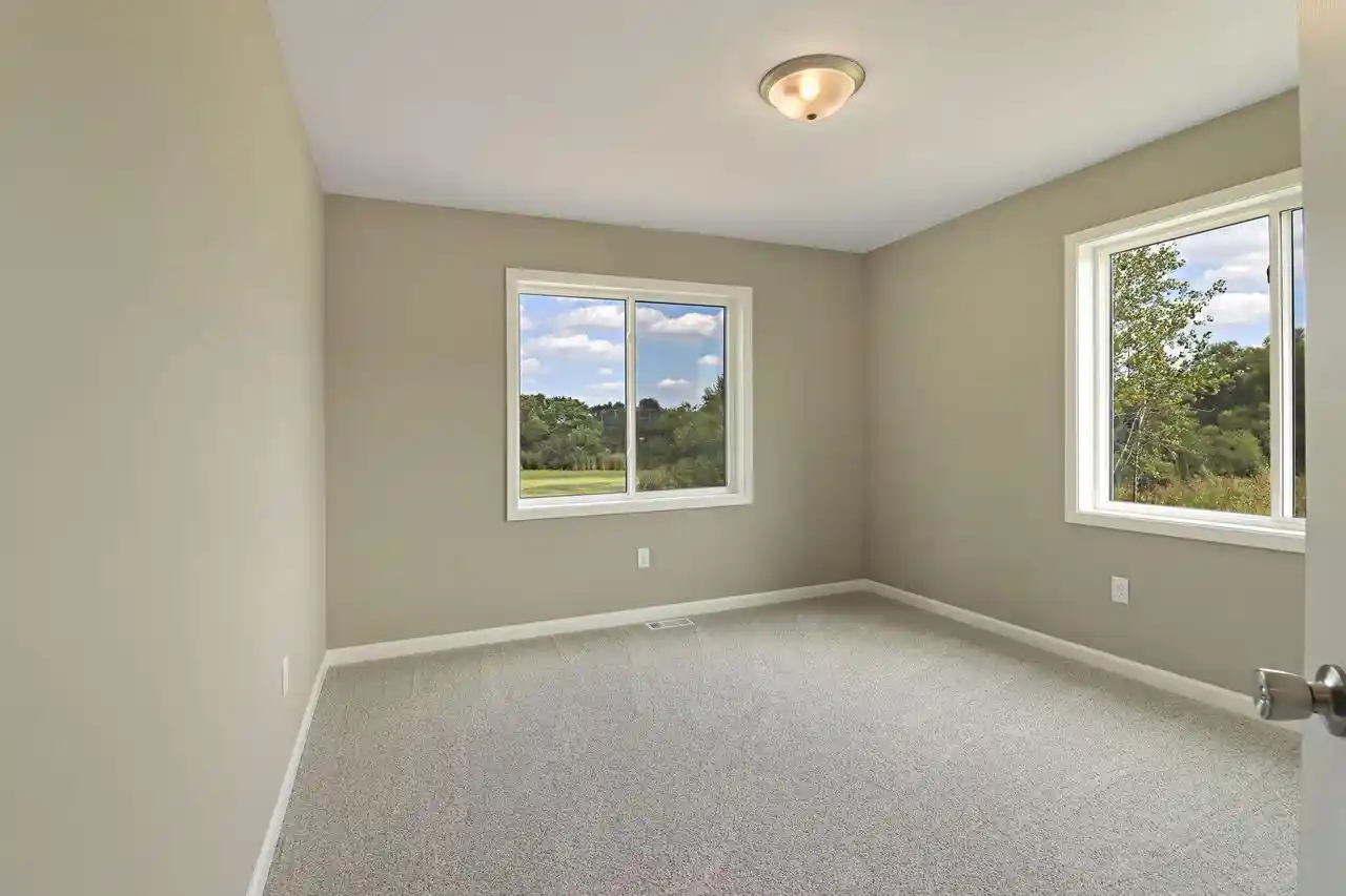 15th image of 336 Parker Dr Dr, Genoa City, WI 53128 | MLS# 1978008