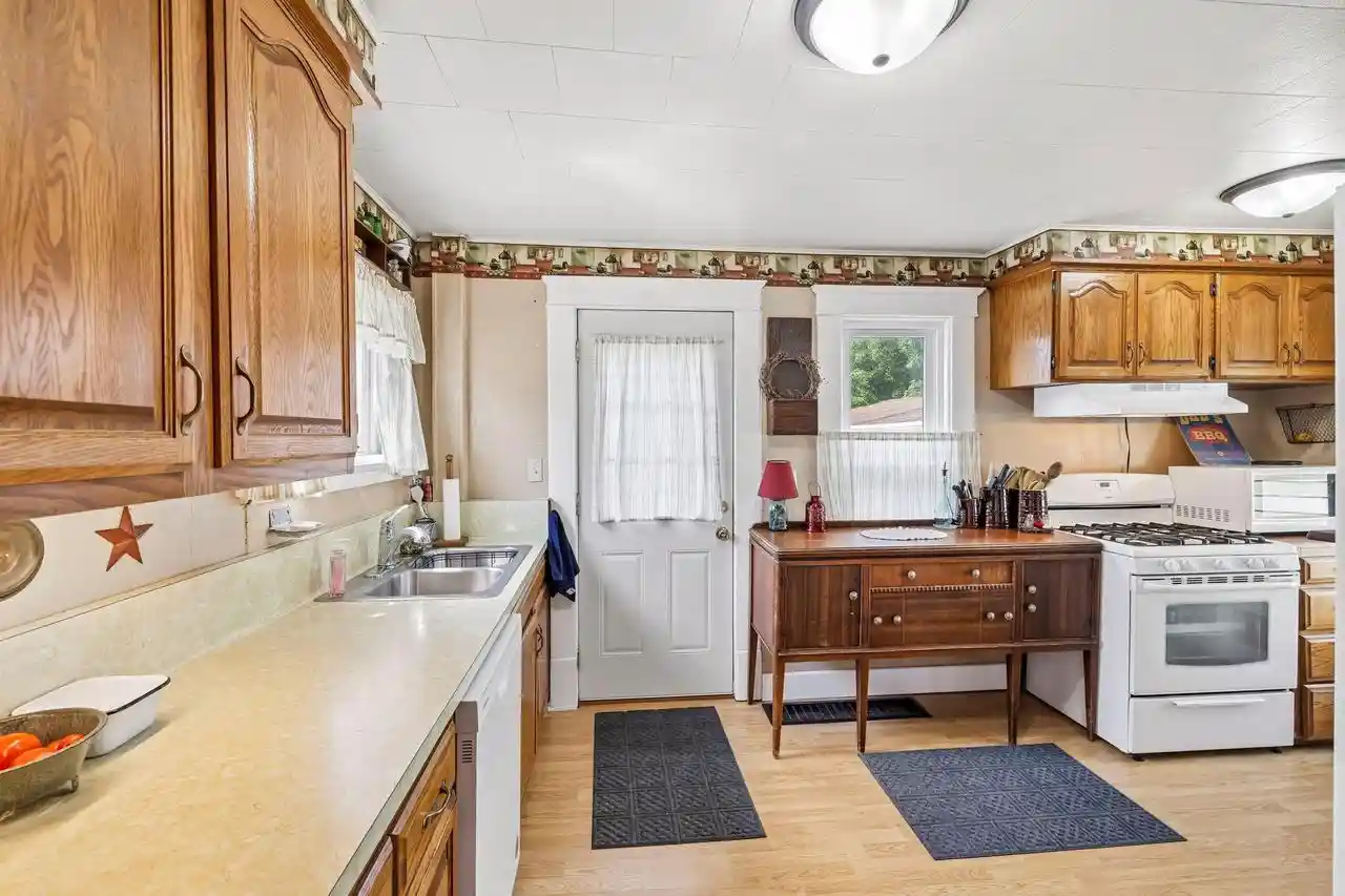 Photo 4 of Sale Pending at 38 S Ringold Street Street, Janesville, WI 53545 | MLS# 2031423 | Listing updated on 2026-09-02