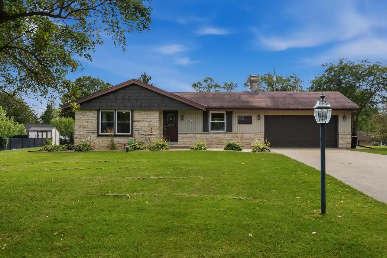Photo 1 of Single family home for sale at N74w22095 Alta Vista Dr Dr, Lisbon, WI 53089 | MLS# 1978018 | Listing updated on 2026-09-25