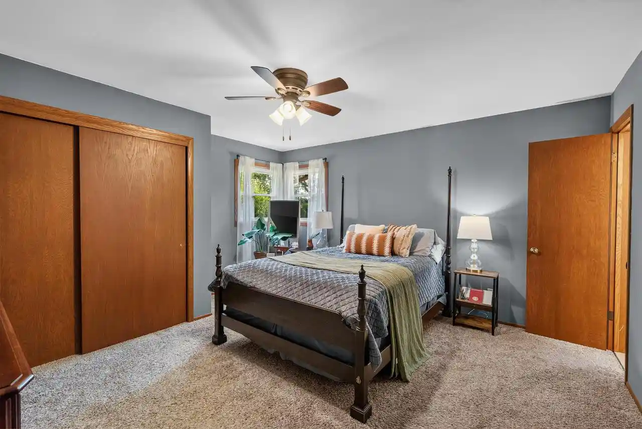 Photo 3 of Single family home for sale at N74w22095 Alta Vista Dr Dr, Lisbon, WI 53089 | MLS# 1978018 | Listing updated on 2026-09-25