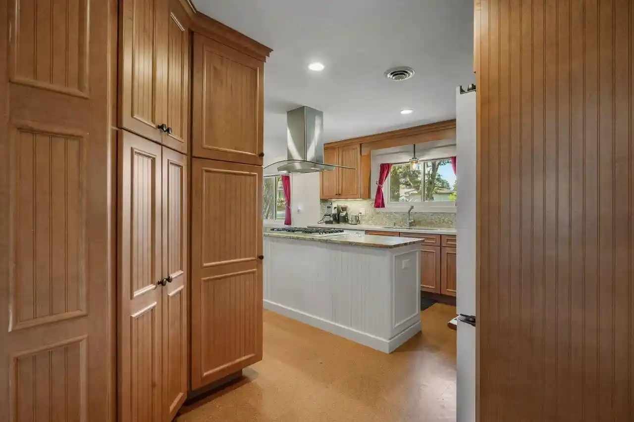 Photo 3 of Single family home for sale at 301 Valley View St, Verona, WI 53593 | MLS# 2031431 | Listing updated on 2026-09-05
