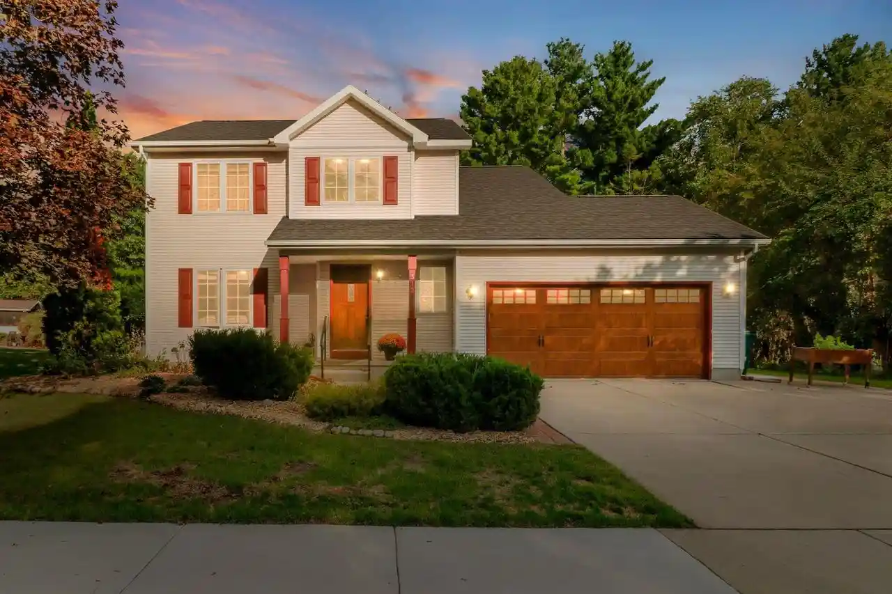 Photo 1 of Single family home for sale at 312 Tanglewood Ct, Cottage Grove, WI 53527 | MLS# 2031436 | Listing updated on 2026-10-07