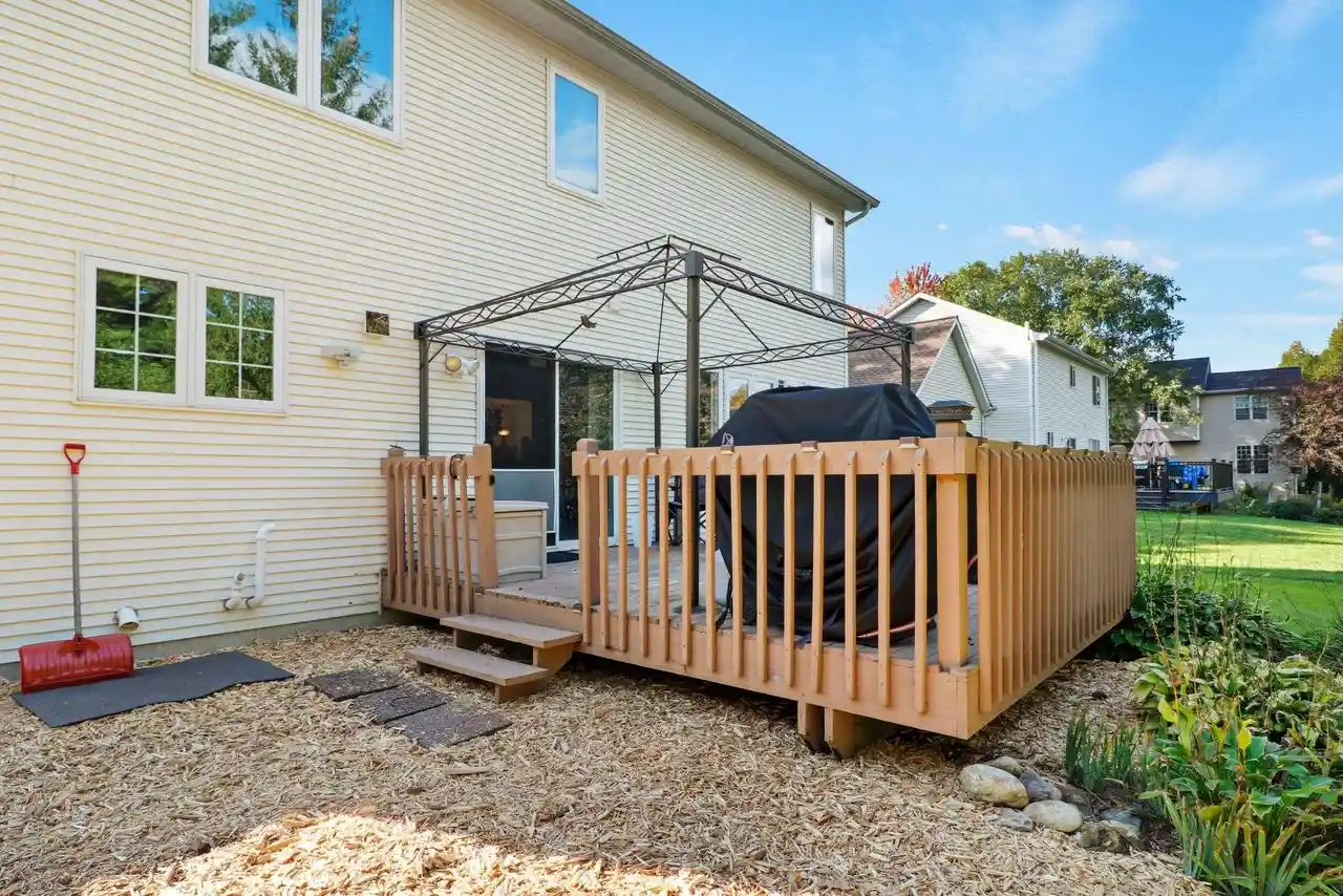 Photo 2 of Single family home for sale at 312 Tanglewood Ct, Cottage Grove, WI 53527 | MLS# 2031436 | Listing updated on 2026-10-07