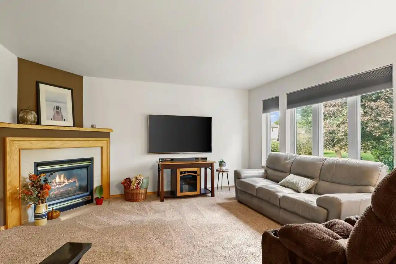 Photo 4 of Single family home for sale at 312 Tanglewood Ct, Cottage Grove, WI 53527 | MLS# 2031436 | Listing updated on 2026-10-07