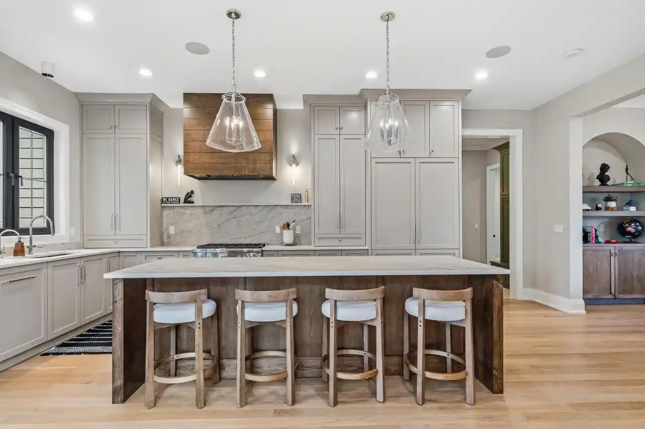 Photo 3 of Single family home for sale at 833 Wisconsin Street Street, Lake Geneva, WI 53147 | MLS# 1978036 | Listing updated on 2026-09-28