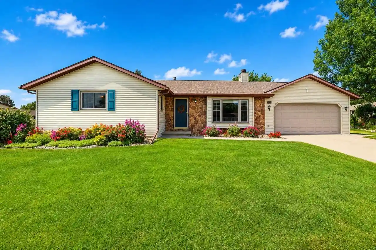 Photo 1 of Single family home for sale at 1841 Baltic Circle Circle, Green Bay, WI 54311 | MLS# 50331747 | Listing updated on 2026-08-30
