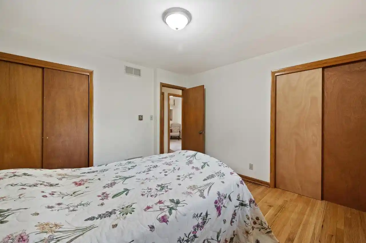 Photo 4 of Sale Pending at 5788 N Milwaukee River Pkwy, Glendale, WI 53209 | MLS# 1978041 | Listing updated on 2026-09-14