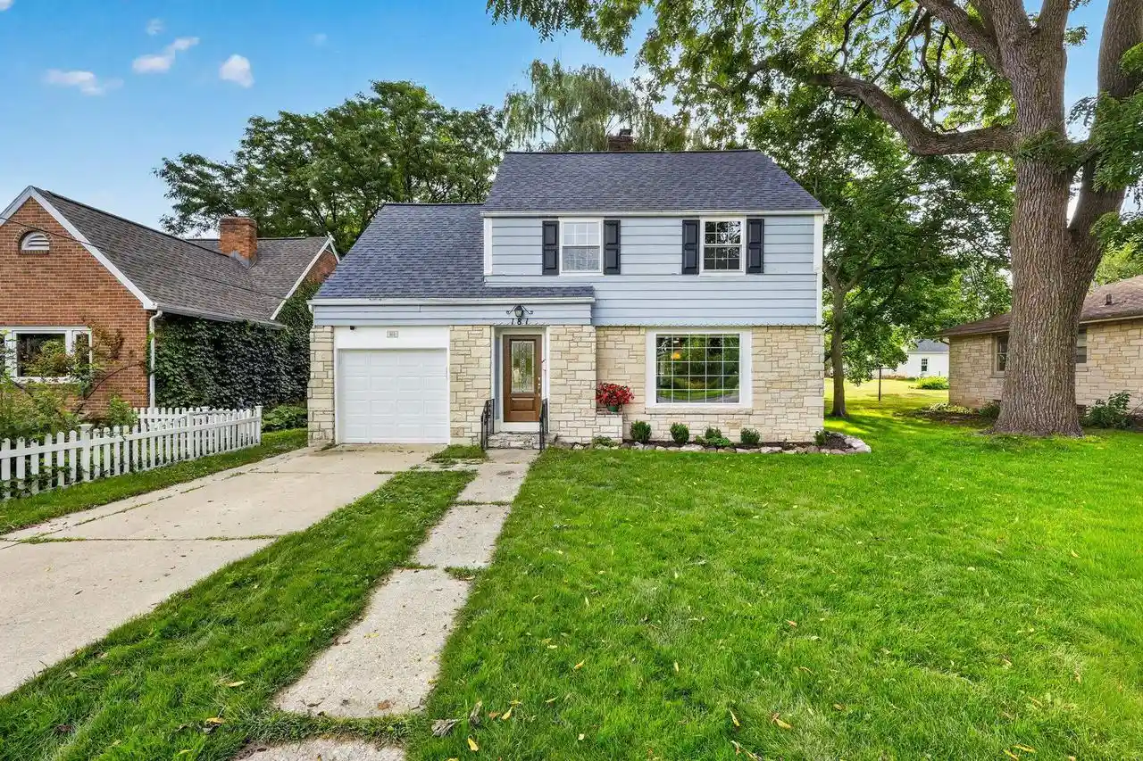Photo 1 of Single family home for sale at 181 Union St, Sun Prairie, WI 53590 | MLS# 2031440 | Listing updated on 2026-09-14