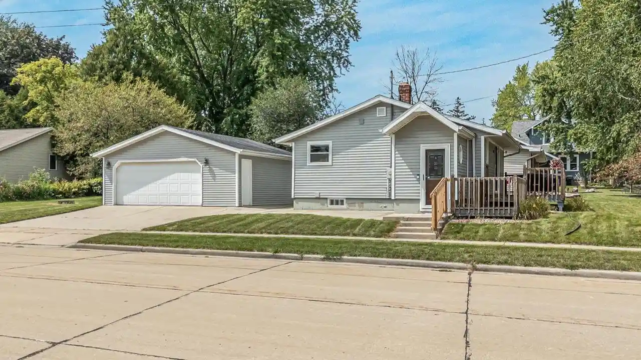 Photo 1 of Single family home for sale at 309 Claribel Street Street, Kaukauna, WI 54130 | MLS# 50331718 | Listing updated on 2026-08-28