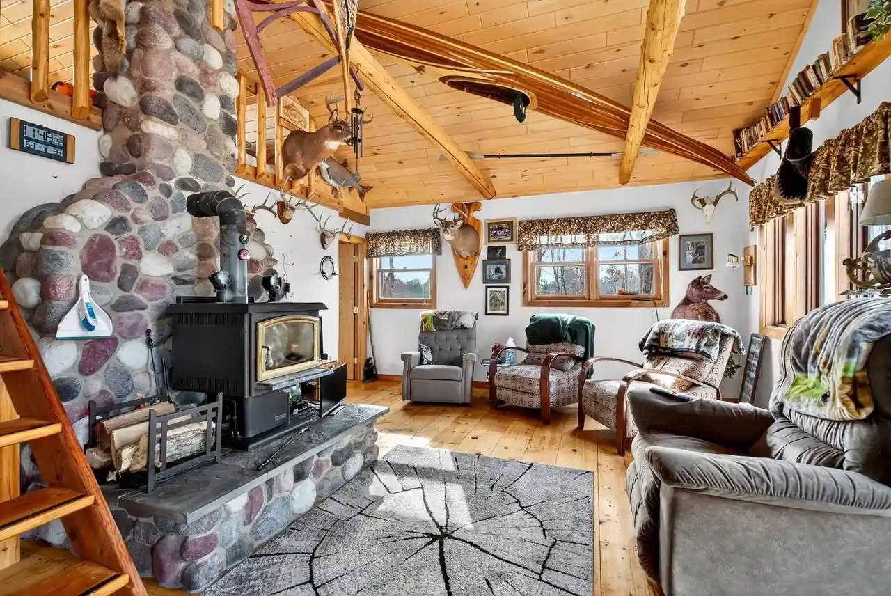 Photo 3 of Single family home for sale at W9499 W 28th Road Road, Crivitz, WI 54114 | MLS# 50331759 | Listing updated on 2026-09-08