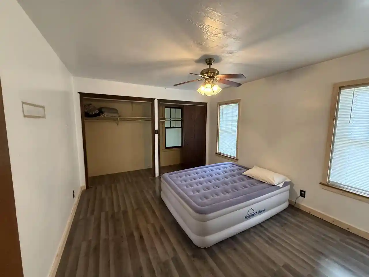 Photo 4 of Single family home for sale at 911 Main Street Street, Gresham, WI 54128 | MLS# 50331765 | Listing updated on 2026-08-29