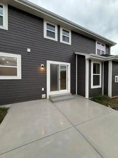 Photo 3 of Single family home for sale at N75 W24728 Lauren Dr Dr, Sussex, WI 53089 | MLS# 1978062 | Listing updated on 2026-09-04