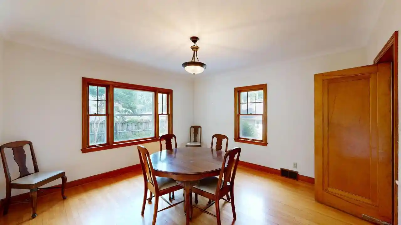 Photo 3 of Single family home for sale at 521 Losey Boulevard N Boulevard N, La Crosse, WI 54601 | MLS# 1978064 | Listing updated on 2026-08-31