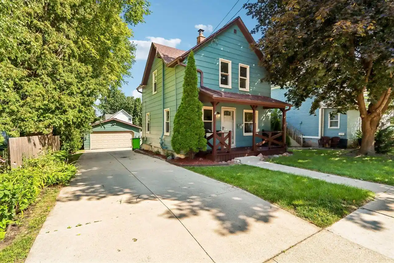 Photo 1 of Single family home for sale at 438 Pleasant Street Street, Hartford, WI 53027 | MLS# 1978074 | Listing updated on 2026-08-31