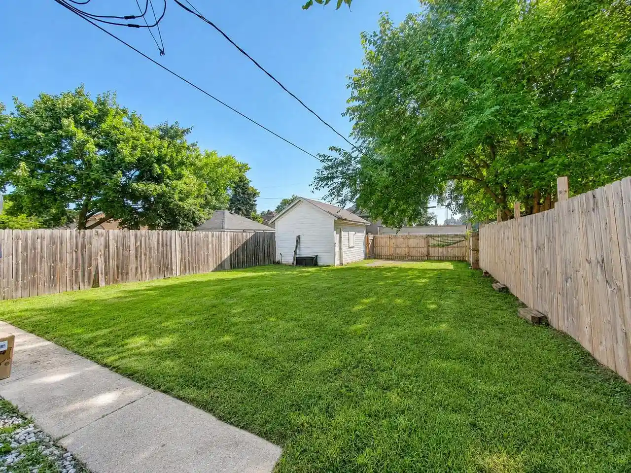Photo 4 of Single family home for sale at 1525 Arthur Avenue Avenue, Racine, WI 53405 | MLS# 1978076 | Listing updated on 2026-08-30