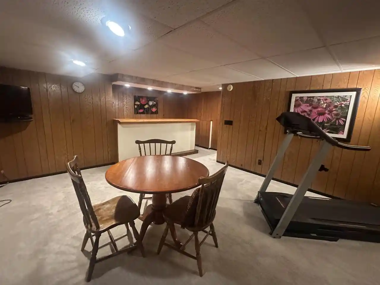 2nd image of 800 S Westhaven Pl Pl #D, Appleton, WI 54914 | MLS# 50331785
