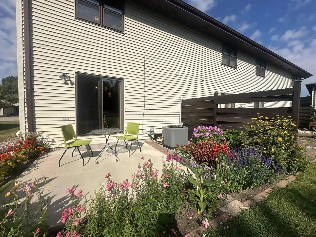 5th image of 800 S Westhaven Pl Pl, Appleton, WI 54110