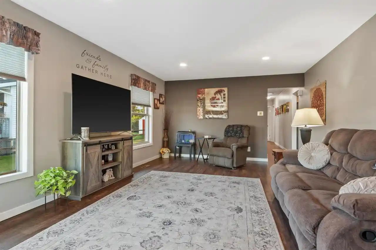 Photo 2 of Single family home for sale at 321 19th Street S, Wisconsin Rapids, WI 54494 | MLS# 22604207 | Listing updated on 2026-08-29