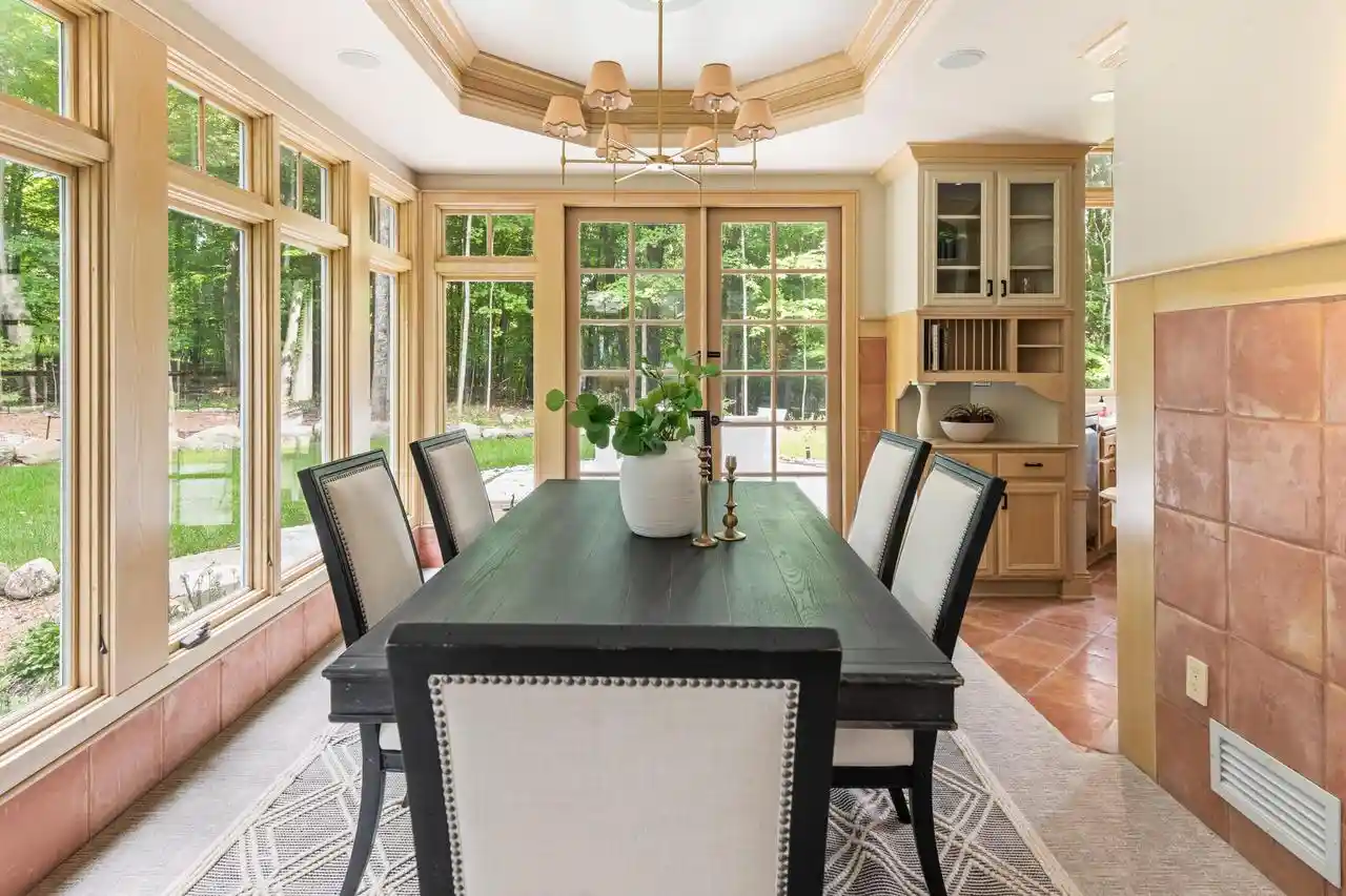 Photo 3 of Single family home for sale at 889 Horns Corners Rd, Cedarburg, WI 53012 | MLS# 1978079 | Listing updated on 2026-10-03