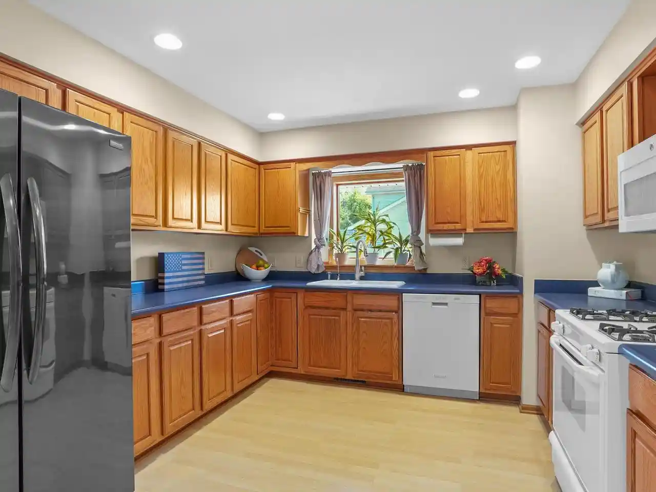 2nd image of N6275 Woodland Meadows Dr Dr, Sheboygan, WI 53083 | MLS# 1978087