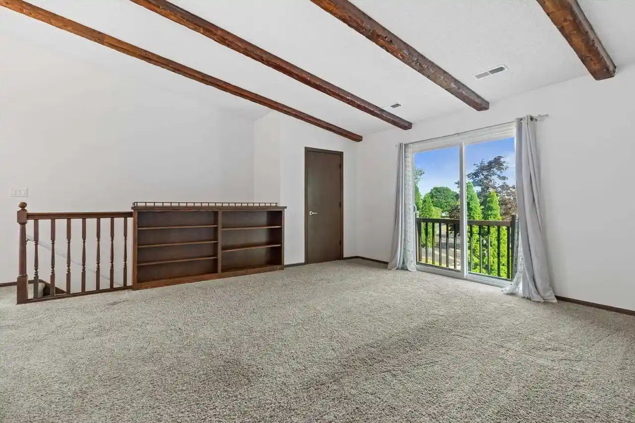 3rd image of 2626 Cross Creek Dr Dr, Sheboygan, WI 53081