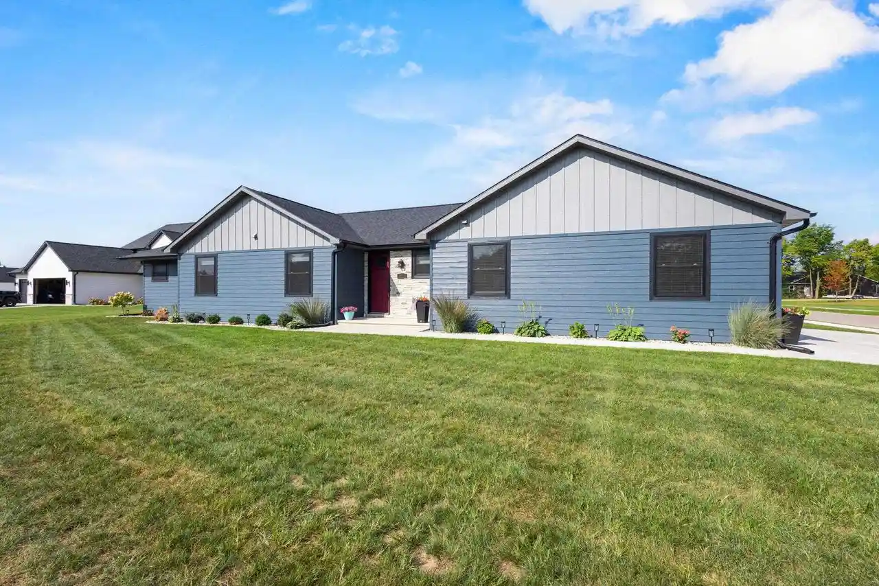 Photo 1 of Single family home for sale at 1765 Honor Street Street, Neenah, WI 54956 | MLS# 50331787 | Listing updated on 2026-08-31